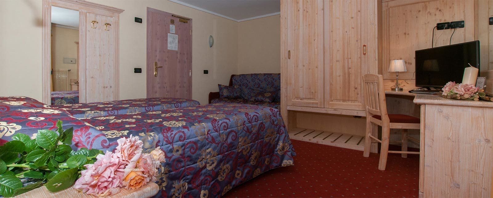 Hotel Val Di Sole メッツァーナ エクステリア 写真