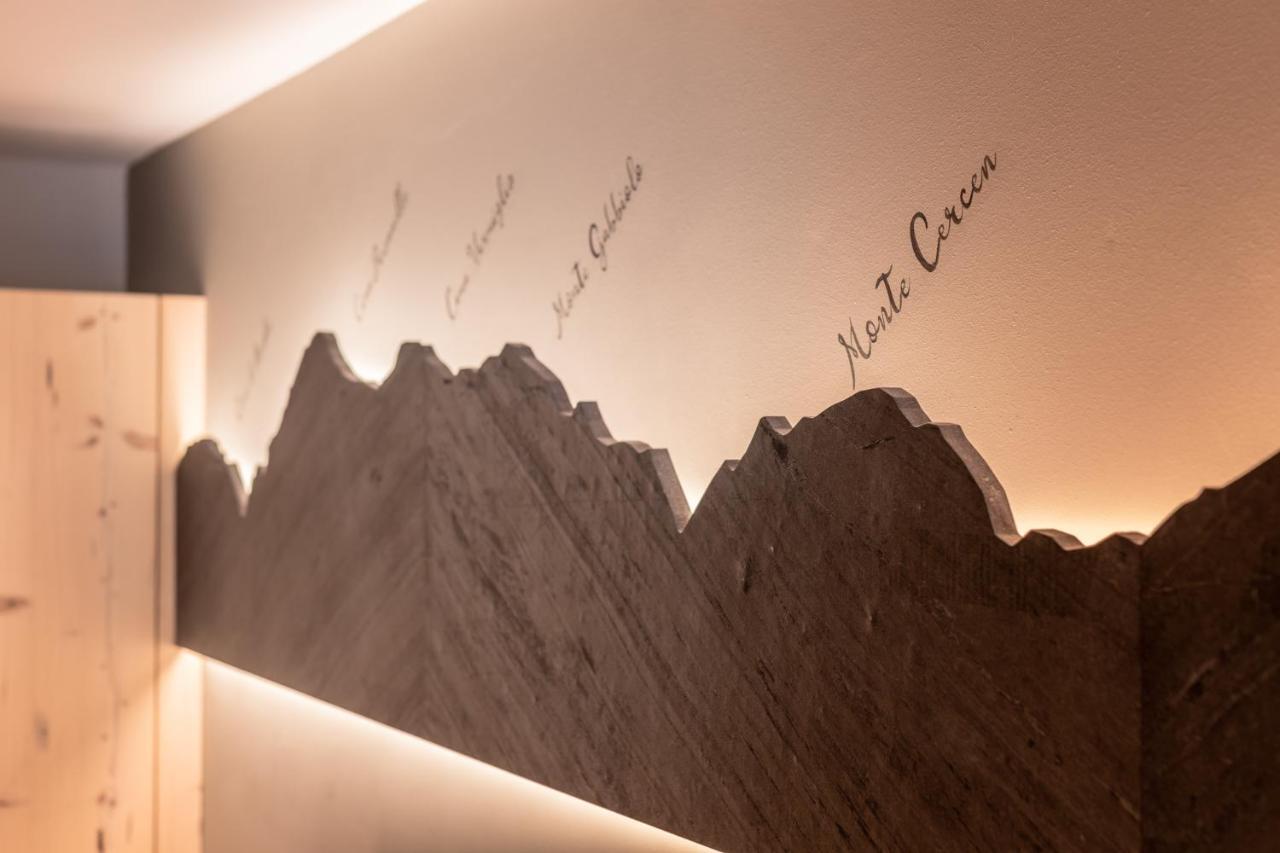 Hotel Val Di Sole メッツァーナ エクステリア 写真